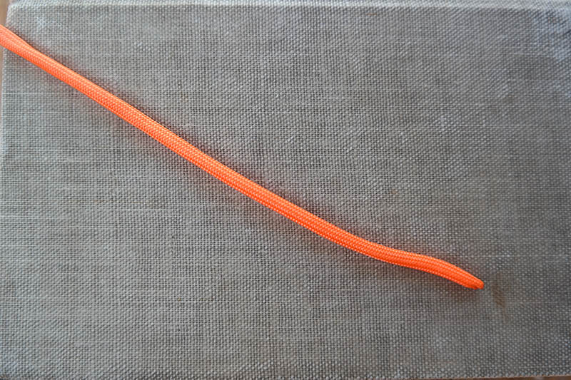Illustration for article titled Knot Tying Process Images